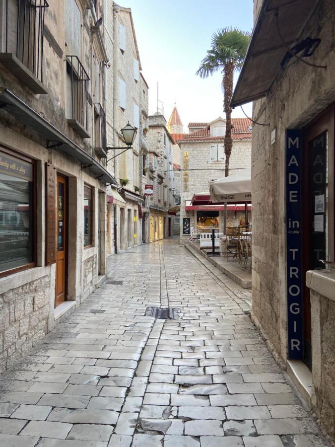 Dragazzo Apartment Trogir Exterior photo